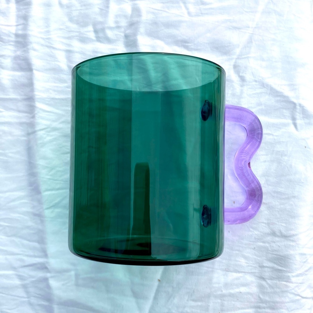SINGLE - Squiggle Wavy Handle Deep Green Purple Glass Mug
